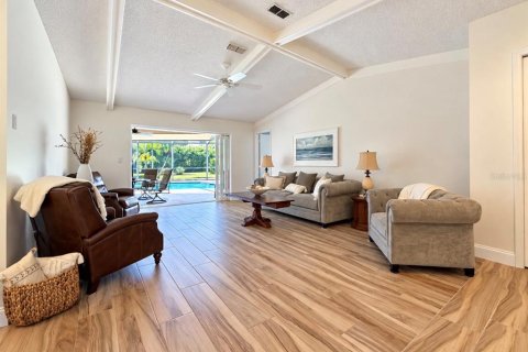 Villa ou maison à vendre à Largo, Floride: 3 chambres, 179.39 m2 № 2432713 - photo 12