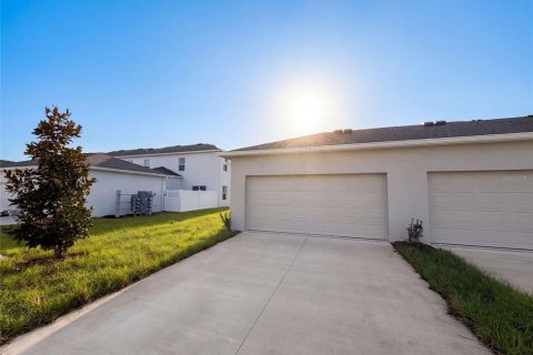 Touwnhouse à vendre à Apopka, Floride: 3 chambres, 163.04 m2 № 2305141 - photo 23