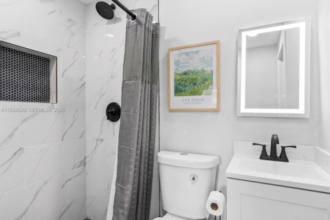 Villa ou maison à vendre à Miami, Floride: 4 chambres, 112.41 m2 № 1998449 - photo 20