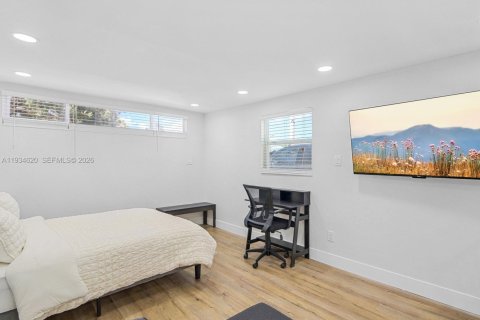 Villa ou maison à vendre à Miami, Floride: 4 chambres, 112.41 m2 № 1998449 - photo 23