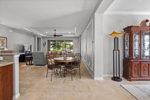House in Parrish, Florida 3 bedrooms, 222.13 sq.m. № 1676063 - photo 11