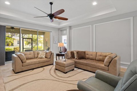House in Parrish, Florida 3 bedrooms, 222.13 sq.m. № 1676063 - photo 16