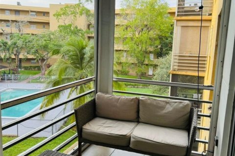 Снять в аренду кондоминиум в Дания-Бич, Флорида 2 спальни, 87.79м2, № 2006128 - фото 26