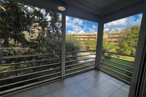 Снять в аренду кондоминиум в Дания-Бич, Флорида 2 спальни, 87.79м2, № 2006128 - фото 28