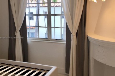 Condominio en venta en Miami Beach, Florida, 1 dormitorio, 42.36 m2 № 1992470 - foto 9
