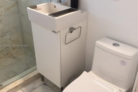 Condominio en venta en Miami Beach, Florida, 1 dormitorio, 42.36 m2 № 1992470 - foto 6