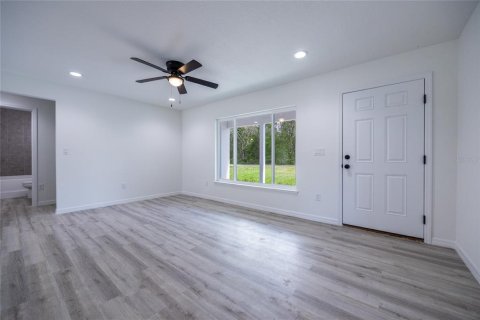Villa ou maison à vendre à Ocklawaha, Floride: 3 chambres, 115.2 m2 № 1833598 - photo 7