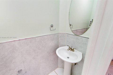 Condominio en venta en Homestead, Florida, 3 dormitorios, 134.89 m2 № 1975664 - foto 13