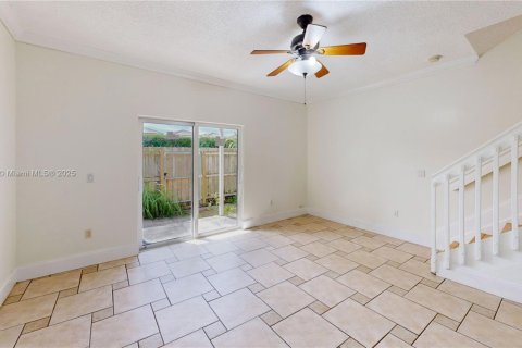 Condominio en venta en Homestead, Florida, 3 dormitorios, 134.89 m2 № 1975664 - foto 21