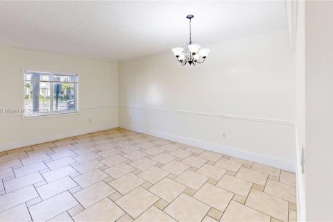 Condominio en venta en Homestead, Florida, 3 dormitorios, 134.89 m2 № 1975664 - foto 9