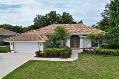 House in Sarasota, Florida 3 bedrooms, 221.48 sq.m. № 2222410