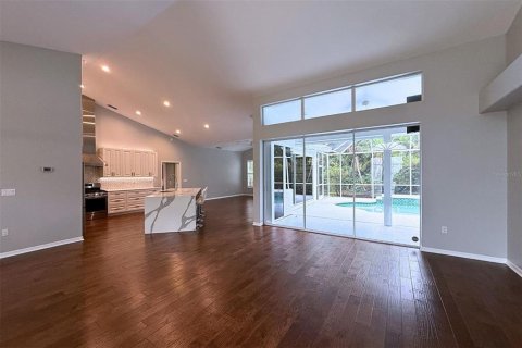 House in Sarasota, Florida 3 bedrooms, 221.48 sq.m. № 2222410 - photo 9