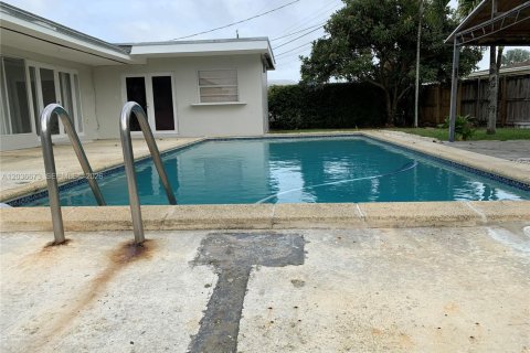 Villa ou maison à Miami, Floride 3 chambres, 171.96 m2 № 2086064
