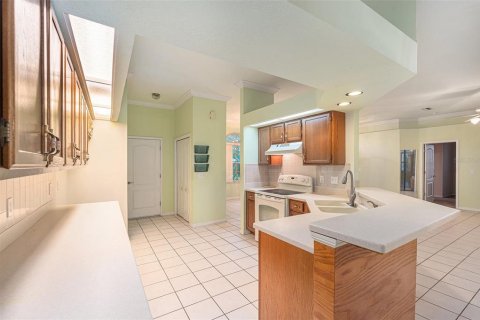 House in Land O' Lakes, Florida 3 bedrooms, 188.59 sq.m. № 1625360 - photo 12