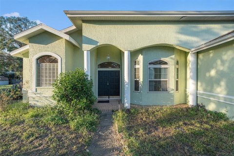 House in Land O' Lakes, Florida 3 bedrooms, 188.59 sq.m. № 1625360 - photo 3
