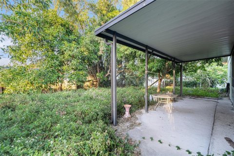 House in Land O' Lakes, Florida 3 bedrooms, 188.59 sq.m. № 1625360 - photo 30