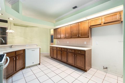 House in Land O' Lakes, Florida 3 bedrooms, 188.59 sq.m. № 1625360 - photo 15