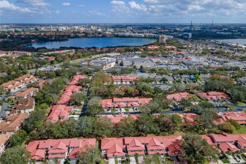 Купить таунхаус в Орландо, Флорида 6 комнат, 171.87м2, № 2413883 - фото 23