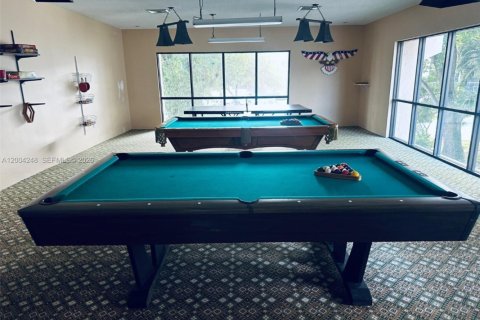 Condo in Plantation, Florida, 2 bedrooms  № 2068421 - photo 14