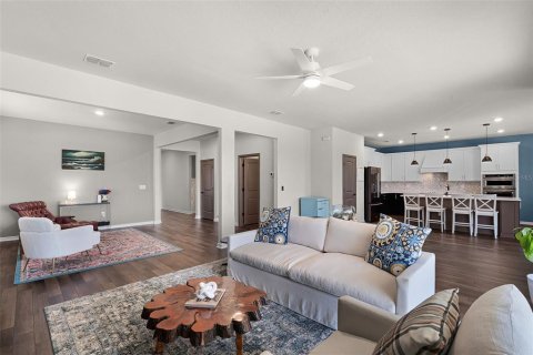 Casa en venta en Winter Garden, Florida, 5 dormitorios, 346.06 m2 № 1886979 - foto 8