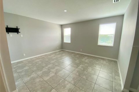 Casa en venta en Apopka, Florida, 5 dormitorios, 356.65 m2 № 2196101 - foto 22