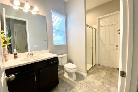 Casa en venta en Apopka, Florida, 5 dormitorios, 356.65 m2 № 2196101 - foto 15