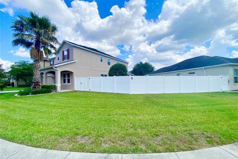 Casa en venta en Apopka, Florida, 5 dormitorios, 356.65 m2 № 2196101 - foto 28