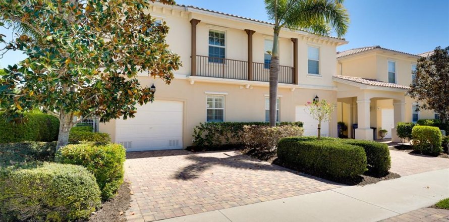 Adosado en Sarasota, Florida 3 dormitorios, 155.33 m2 № 1048248
