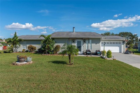 Casa en venta en Kissimmee, Florida, 3 dormitorios, 163.51 m2 № 1426693 - foto 1