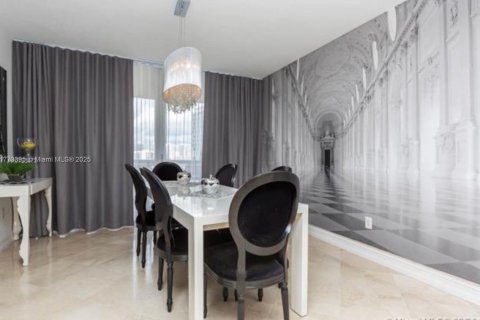 Снять в аренду кондоминиум в Санни-Айлс-Бич, Флорида 2 спальни, 147.71м2, № 1982704 - фото 12