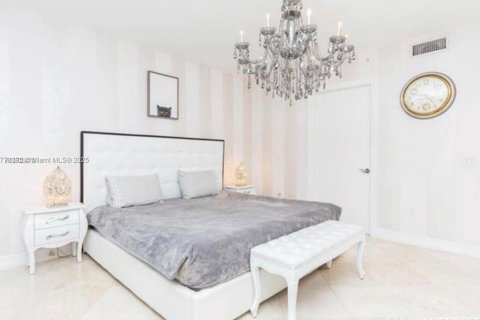 Снять в аренду кондоминиум в Санни-Айлс-Бич, Флорида 2 спальни, 147.71м2, № 1982704 - фото 21