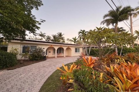Villa ou maison à Wilton Manors, Floride 3 chambres, 173.45 m2 № 1999628
