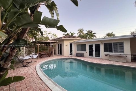 Villa ou maison à louer à Wilton Manors, Floride: 3 chambres, 173.45 m2 № 1999628 - photo 20