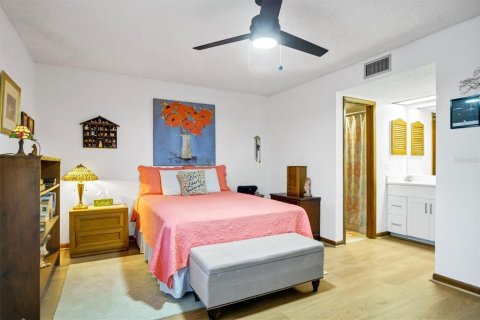 Condo in Lake Wales, Florida, 2 bedrooms  № 2220601 - photo 26