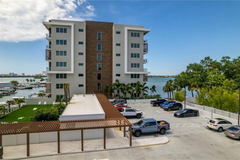 Condominio en alquiler en Clearwater, Florida, 2 dormitorios, 186.08 m2 № 1826297 - foto 6