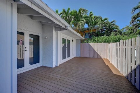 Condo in Hollywood, Florida, 2 bedrooms № 2086299 - photo 30