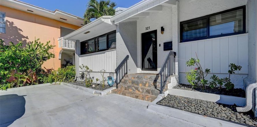 Condo in Hollywood, Florida, 2 bedrooms № 2086299