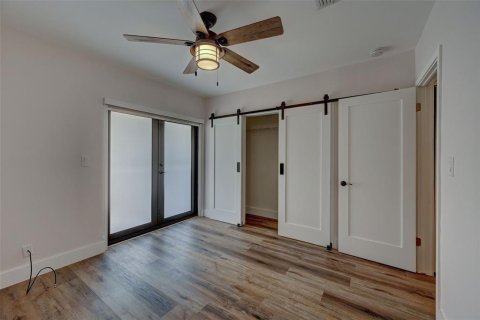 Condo in Hollywood, Florida, 2 bedrooms № 2086299 - photo 27