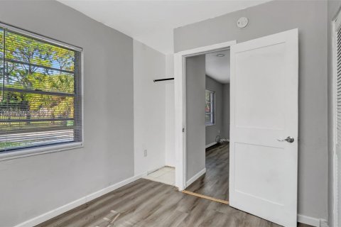 House in Fort Lauderdale, Florida 3 bedrooms, 84.73 sq.m. № 1476928 - photo 10