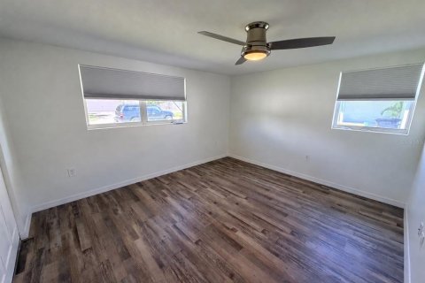 Villa ou maison à vendre à Port Richey, Floride: 2 chambres, 95.5 m2 № 2389228 - photo 23