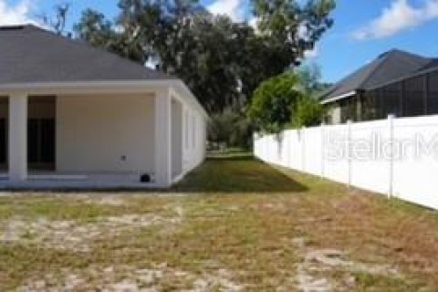 House in Lakeland, Florida 4 bedrooms, 361.76 sq.m. № 2329141 - photo 5