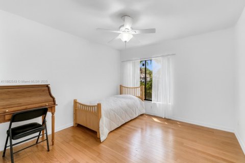 House in Plantation, Florida 3 bedrooms, 138.8 sq.m. № 1944811 - photo 23