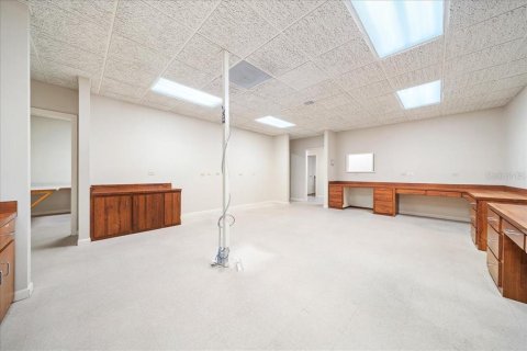 Propiedad comercial en alquiler en Ocala, Florida, 453.36 m2 № 1724749 - foto 17