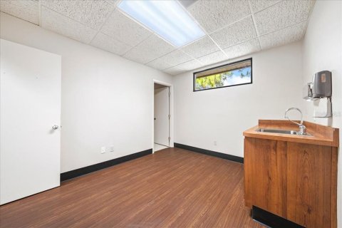 Propiedad comercial en alquiler en Ocala, Florida, 453.36 m2 № 1724749 - foto 30