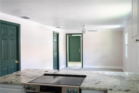 House in Palmetto, Florida 3 bedrooms, 104.79 sq.m. № 1905283 - photo 10