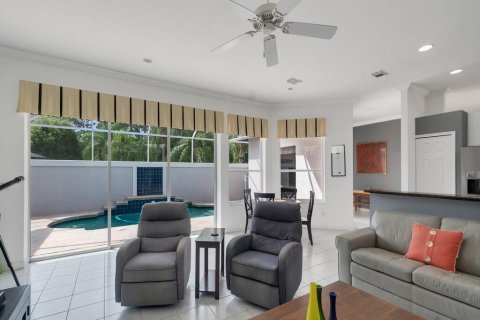 Casa en venta en Port St. Lucie, Florida, 3 dormitorios, 174.19 m2 № 2088209 - foto 9