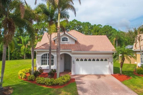 Casa en venta en Port St. Lucie, Florida, 3 dormitorios, 174.19 m2 № 2088209 - foto 2