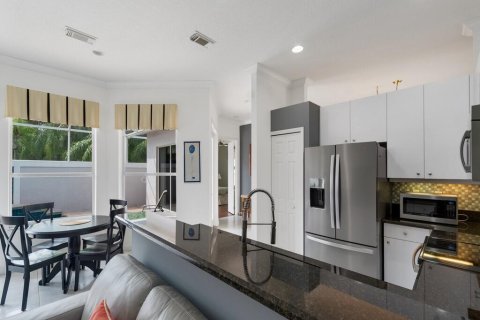 Casa en venta en Port St. Lucie, Florida, 3 dormitorios, 174.19 m2 № 2088209 - foto 10