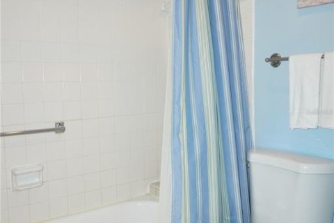 Condominio en alquiler en Holiday, Florida, 2 dormitorios, 71.35 m2 № 1855394 - foto 20