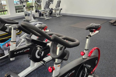 Condominio en venta en Sunny Isles Beach, Florida, 2 dormitorios, 91.79 m2 № 1921803 - foto 24